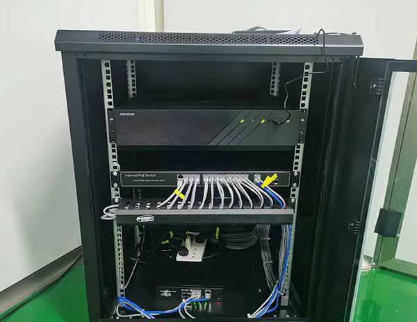 1701659647535677.jpg 車(chē)間監(jiān)控